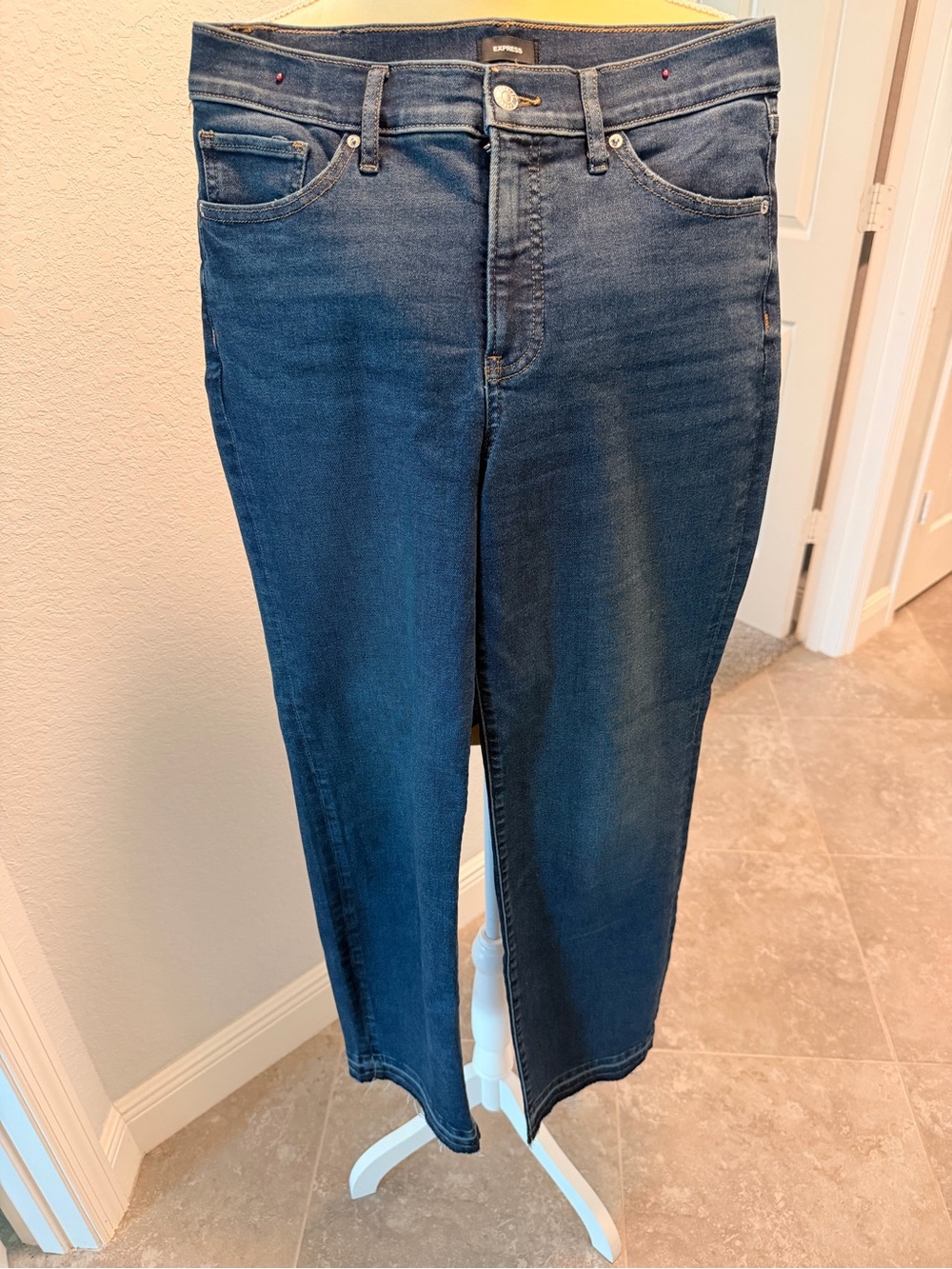 Express Straight Ankle High Rise